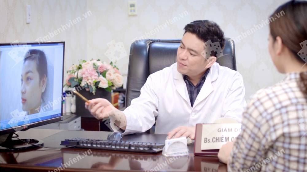 bac si chiem quoc thai